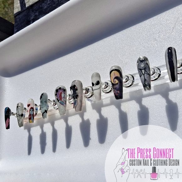 Press on Nails - Picture 4 of 4